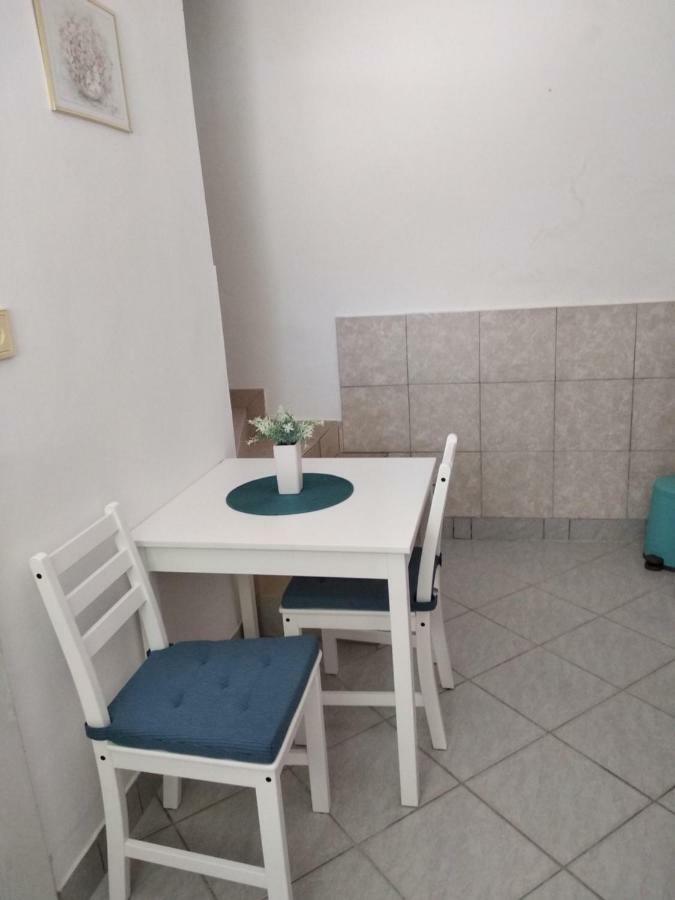 Kuca Za Odmor Matko House Matko Vila Pag Town Exterior foto